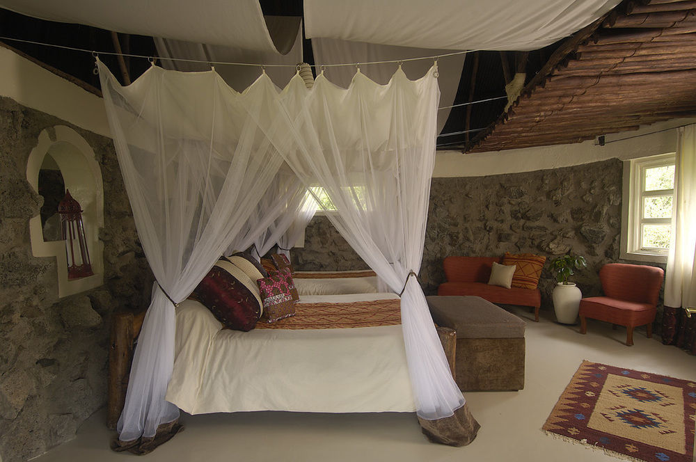 Mbweha Camp Hotel Elmenteita Eksteriør billede
