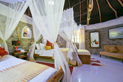 Mbweha Camp Hotel Elmenteita Eksteriør billede